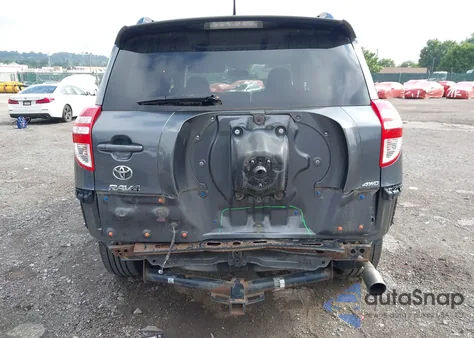 2011 Toyota Rav4 Sport z USA, uszkodzony, nr VIN JTMRF4DV8B5046314